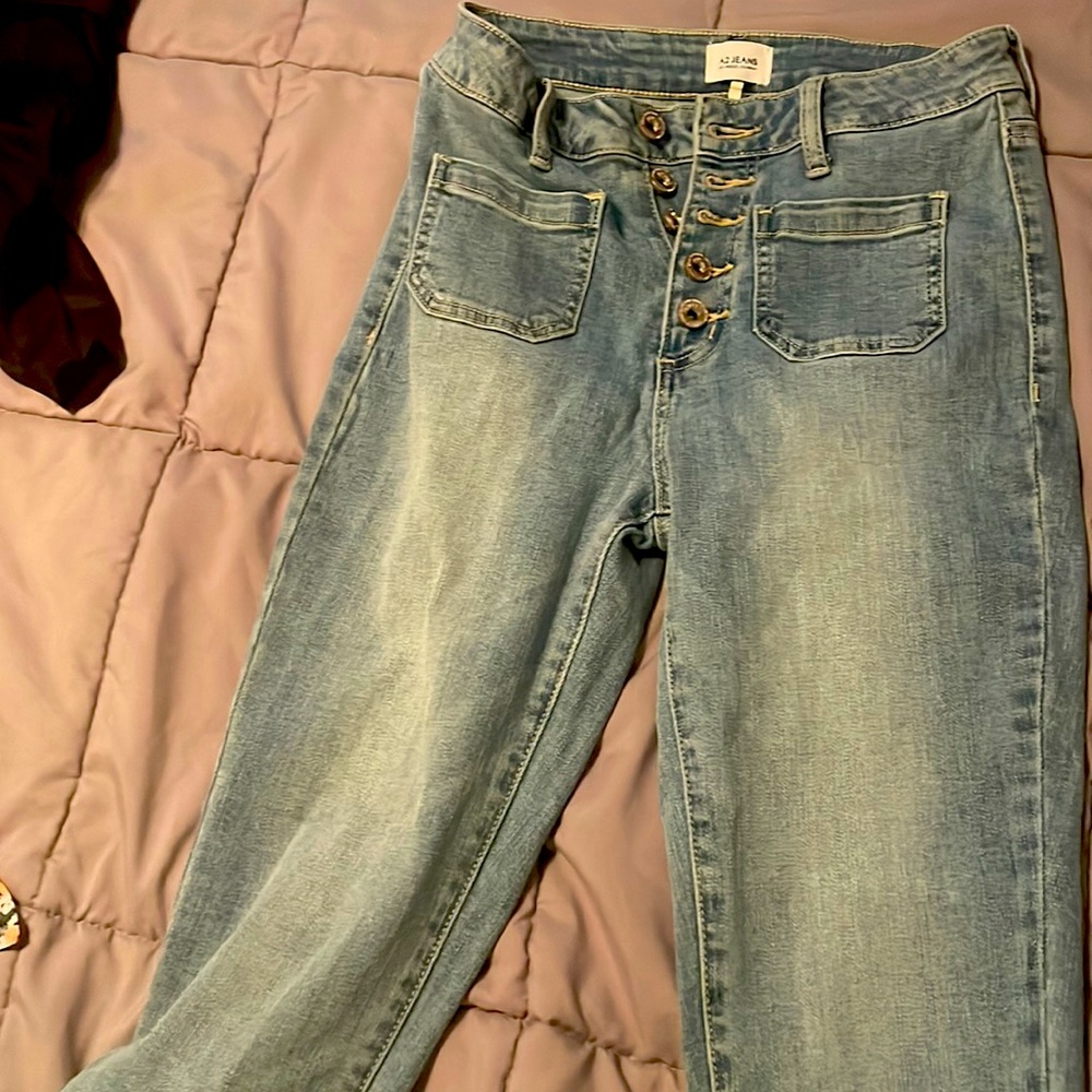 A2 jeans